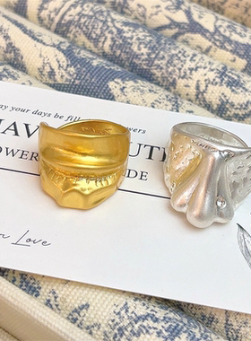 浪漫传说五官鼻子嘴巴食指戒子