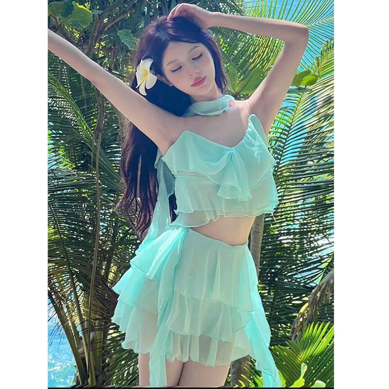 夏季出游穿搭高级感减龄