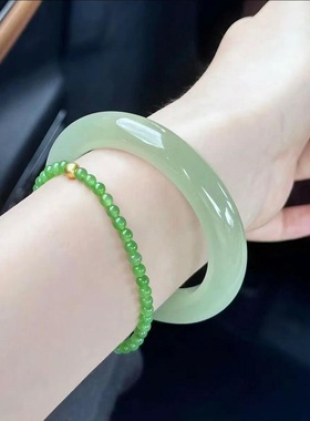 毕业级纯天然东陵玉手镯和田玉平替晴水色手镯高冰透玛瑙玉髓正品