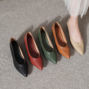 职场小尖头浅口单鞋百搭软底软皮工作方根上班通勤优雅不费力不累