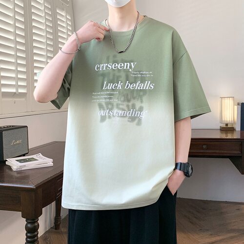 2026夏季男新款初中生男生穿搭帅气渐变色圆领大童青少年t恤短袖
