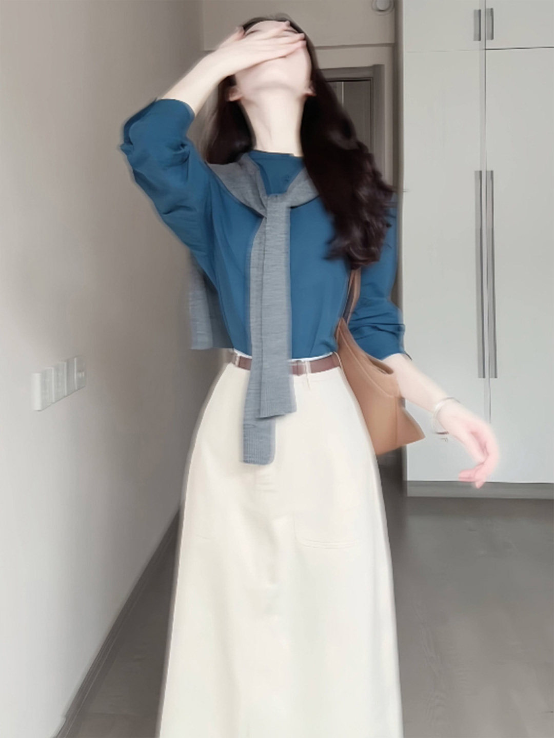 Полный комплект одежды ootd для работы и поездок на работу, корейский костюм высокого класса, женское платье в гонконгском стиле на раннюю весну 2026 года Изображение 1