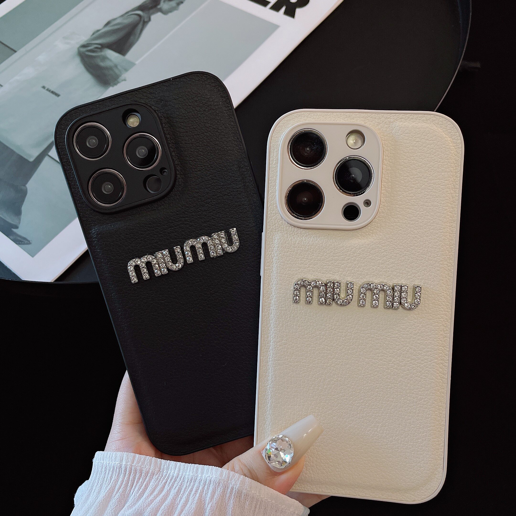新款16潮牌m家闪钻15适用苹果14promax手机壳iPhone13女12pro全包11防摔17air皮质xr保护套1