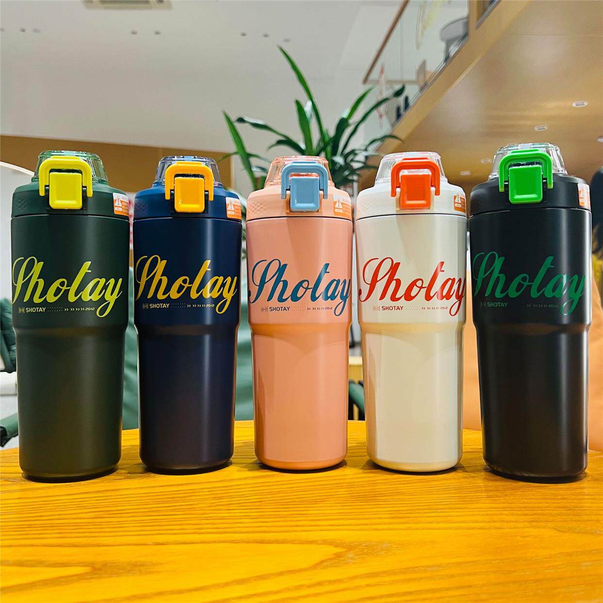 保温杯陶瓷内胆咖啡杯2024新款学生女高颜值便携随行大容量水杯子