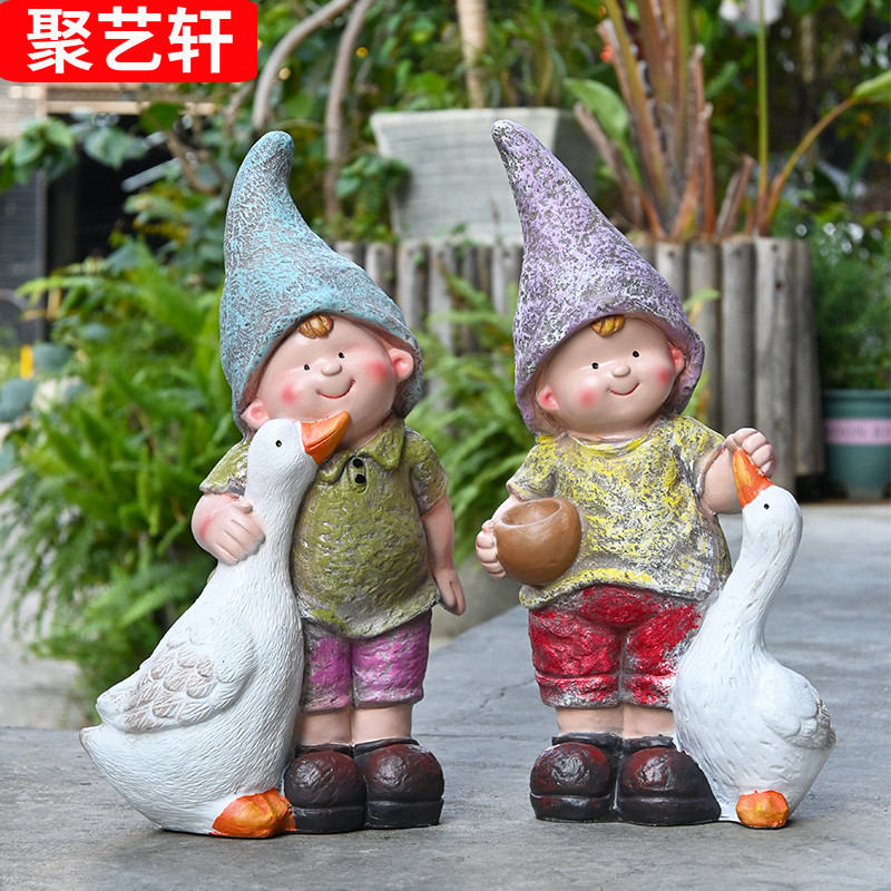 花园庭院别墅喂鹅娃造景