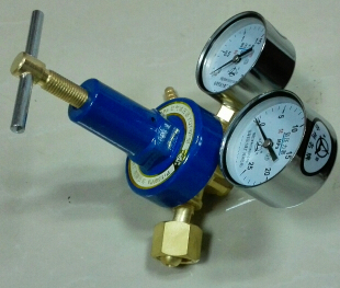 全铜阀体氧气表减压器进