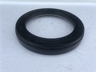 8141882 启航东风天龙旗舰后轮油封10045884 免维护3104081-T38A0
