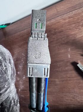 非实价议价议价【议价】美国BELDEN服务器阵列外mini SAS SFF864