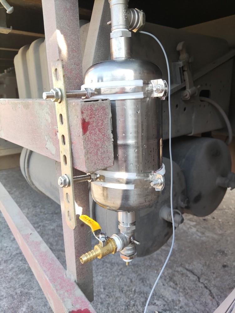 大货车挂车电加热水罐桶淋水器加热预热洗澡洗脸刷牙24v电瓶