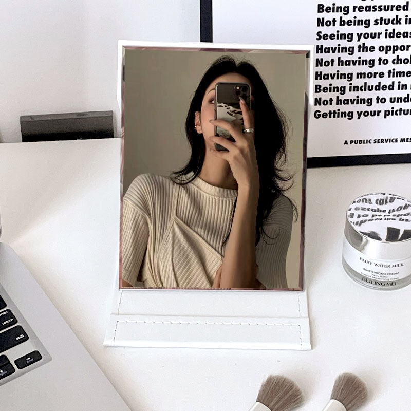 刘小诚学生宿舍ins风镜子化妆镜办公室折叠台式桌面便携随身高清,童装/婴儿装/亲子装,儿童演出服,淘宝优惠券,粉丝福利购,淘宝优惠卷
