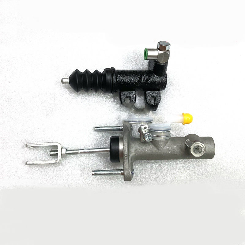 广东福迪揽福雄狮F22离合总泵液压主缸总泵主泵离合分泵柴油车