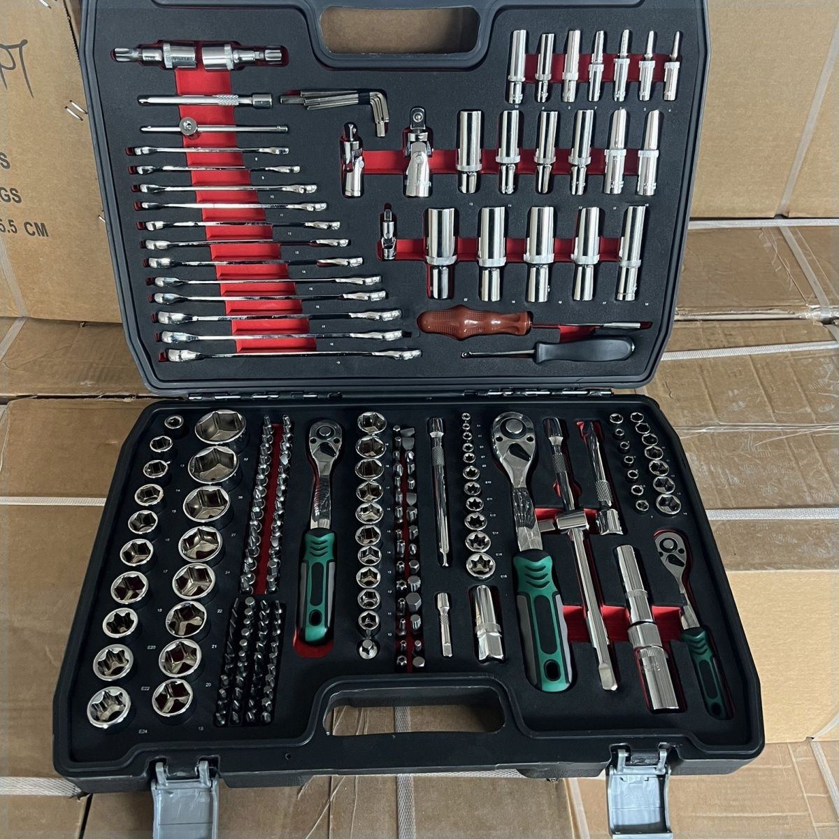 防掉款件套汽修工具装车