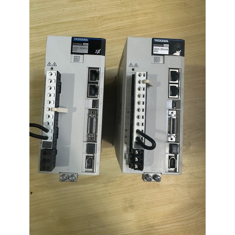 询价安川伺服驱动器，SGDXS-5R5A40A8002，工程全余议价