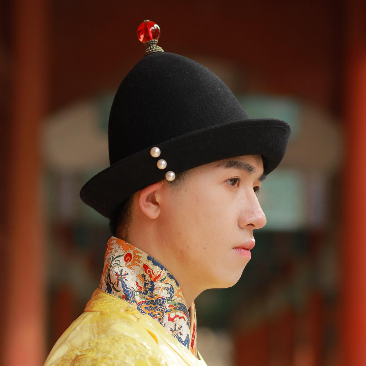 乌衣巷明制黑氊直檐帽皇帝毡帽帽檐上折手工缀珍珠古代汉服帽子男