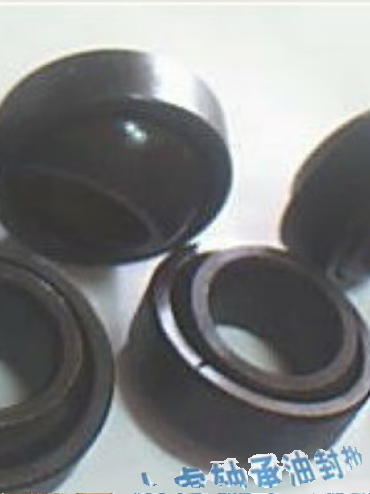 ge10es ge10 10*19*9 关节轴承内径10外径19内圈高度9外圈高6毫米