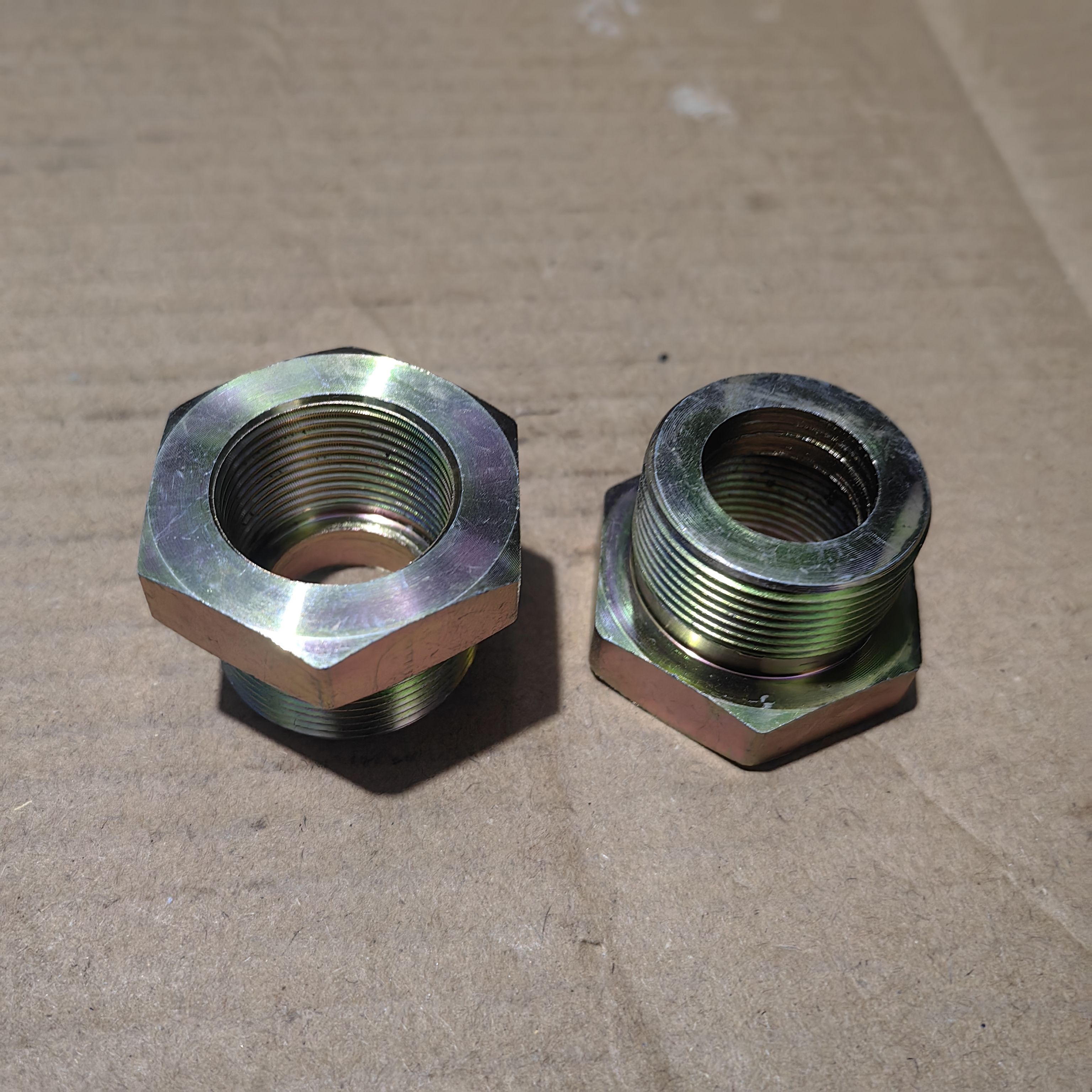 高压接头M30×1.5外丝—转M24×1.5内丝液压内外