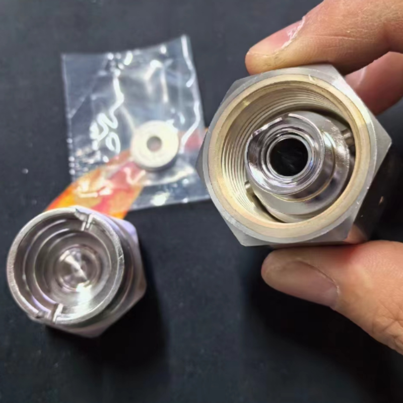 美国GFP钢瓶接头PT-712SS-8TS-N带堵头镍DISS垫片CGA712原装进口