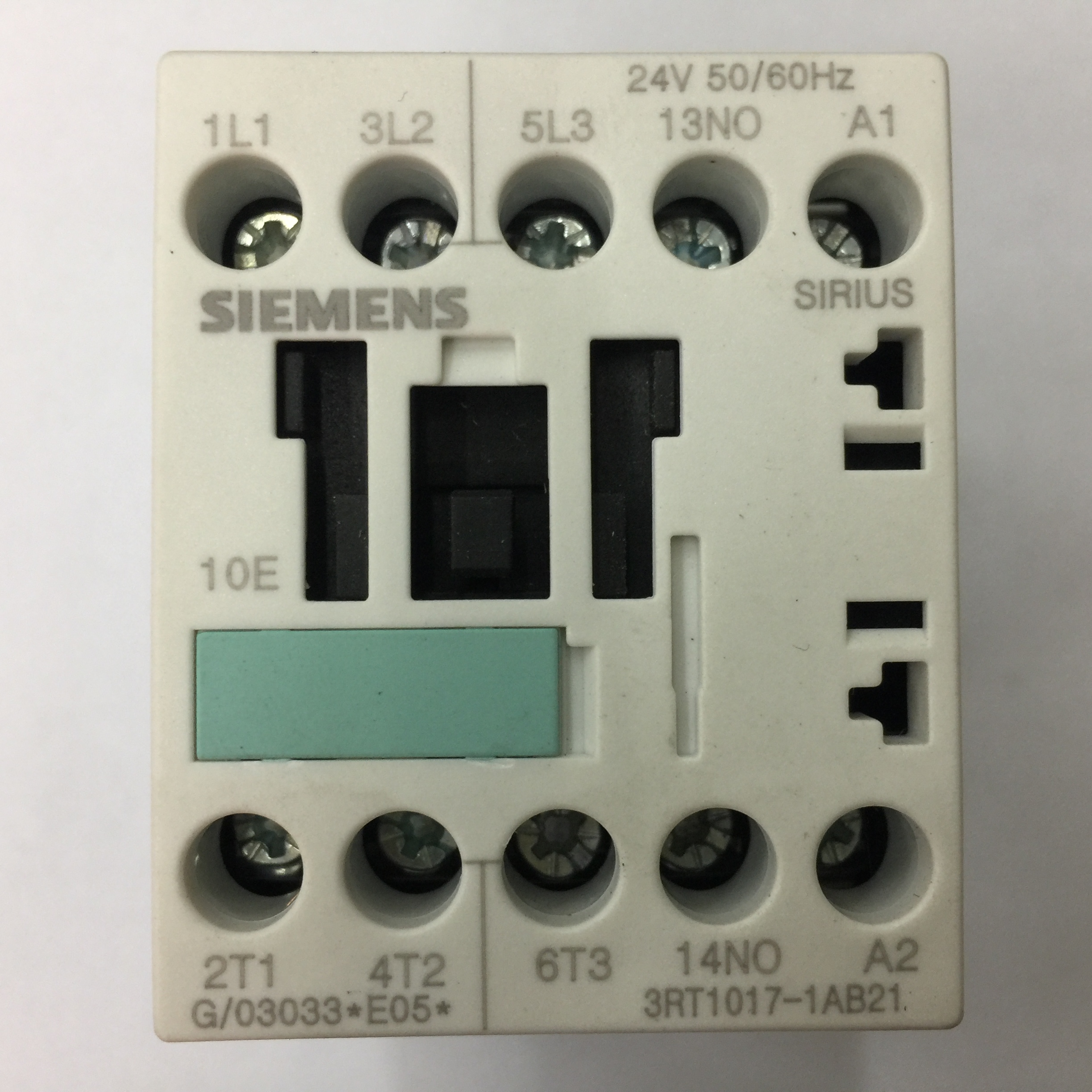 询价原装正品3RT1017-1AB21 AC24V 50/60Hz德国西门子三级交流接