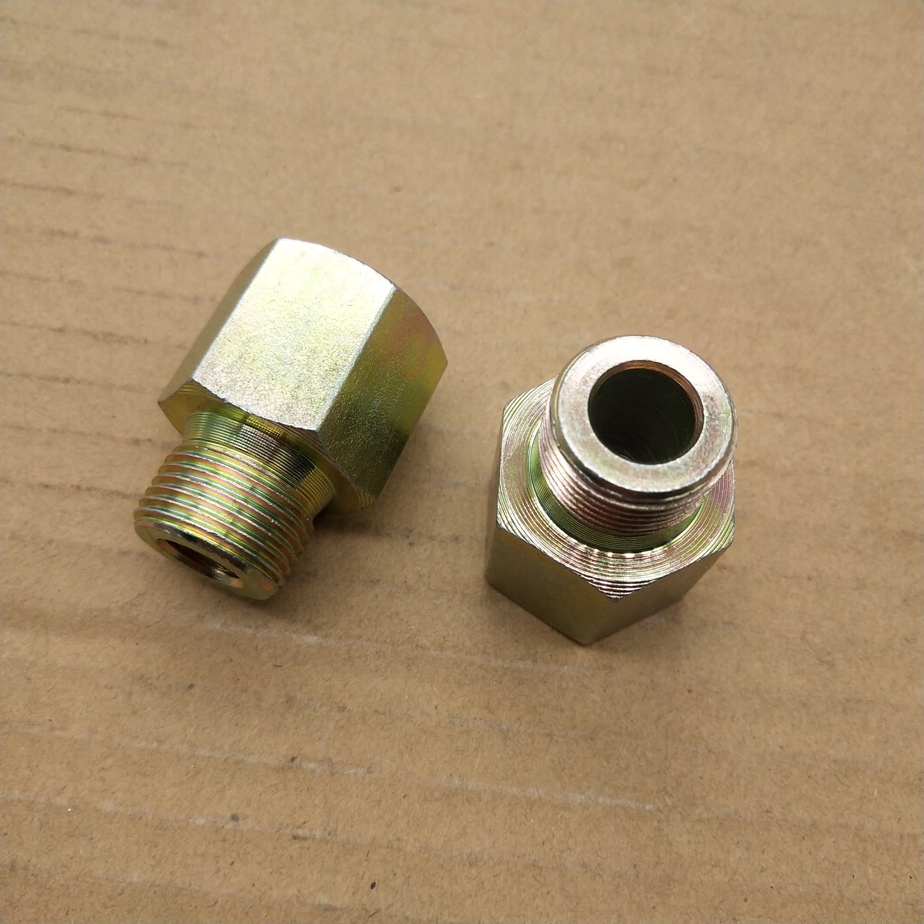 外丝转内细牙公制连接高