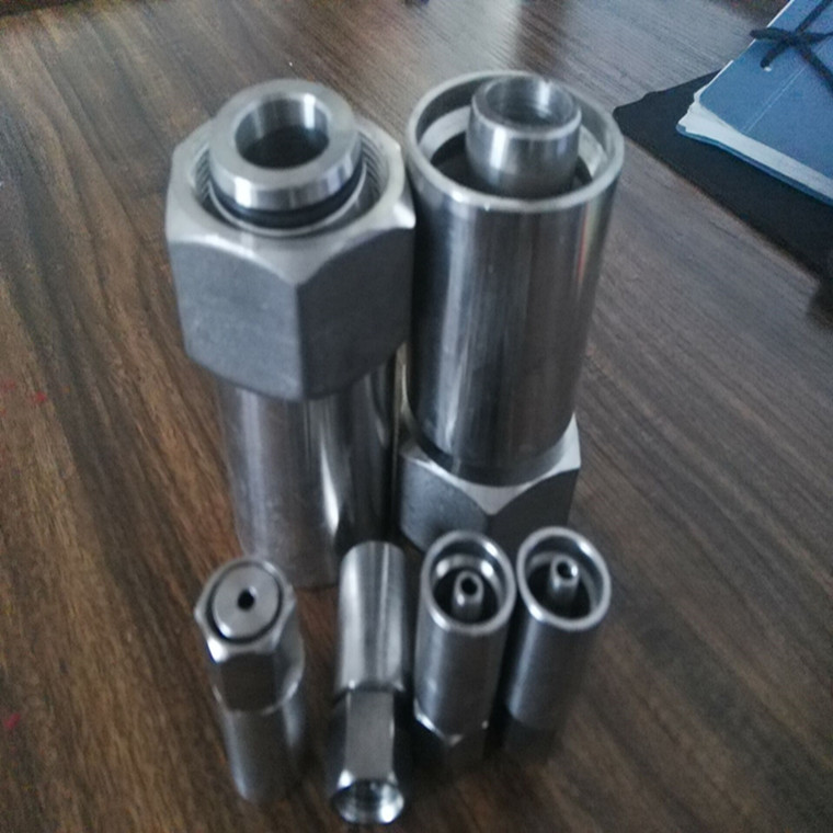 高压胶管软管不锈钢扣压接头材质304 316  20411内螺纹20511