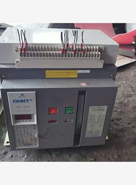 正泰万能式断路器NA1-3200。2000A。3台按台处理。