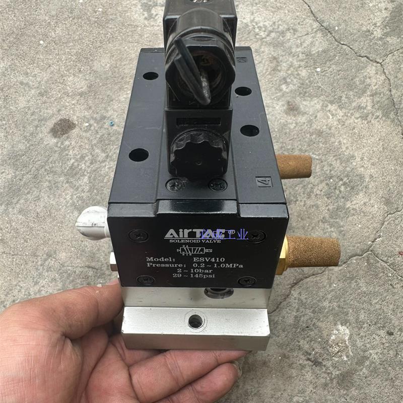 【工控数码】亚德客电磁阀ESV410线圈24伏。功能包好议价