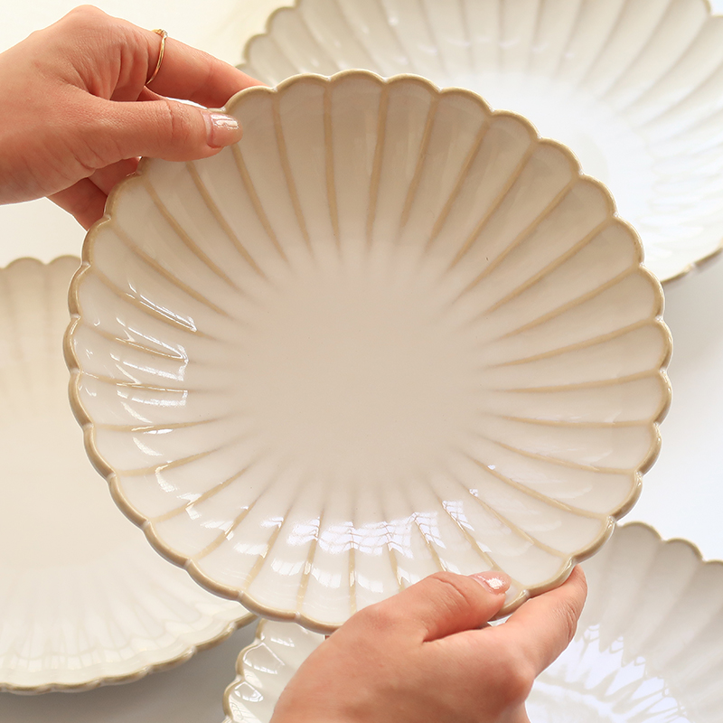 岩井成器日式复古风菊皿