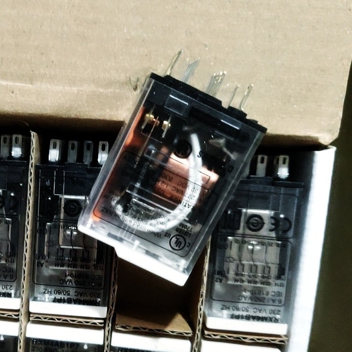 【工控数码】施耐德 RXM4AB1P7 230VAC议价