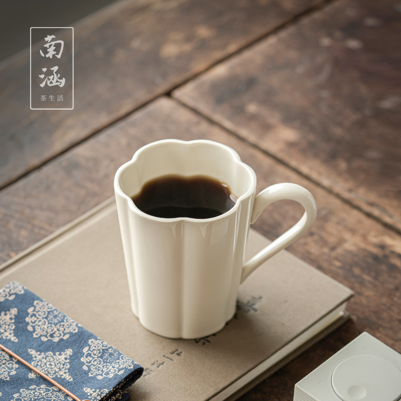 南涵定窑白陶瓷马克杯办