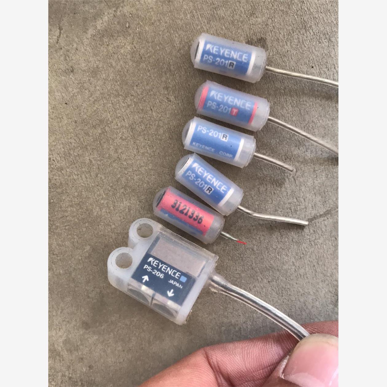 PS-201基恩士传感器，6二