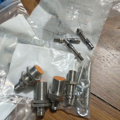 易福门，原装IGS238个