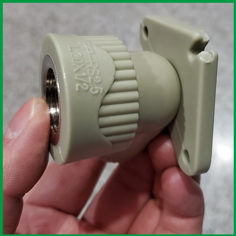 灰色带座内牙弯头分管寸