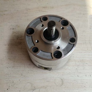 2.5 BBS 25油泵电机组 直销巨龙齿轮向泵BBS