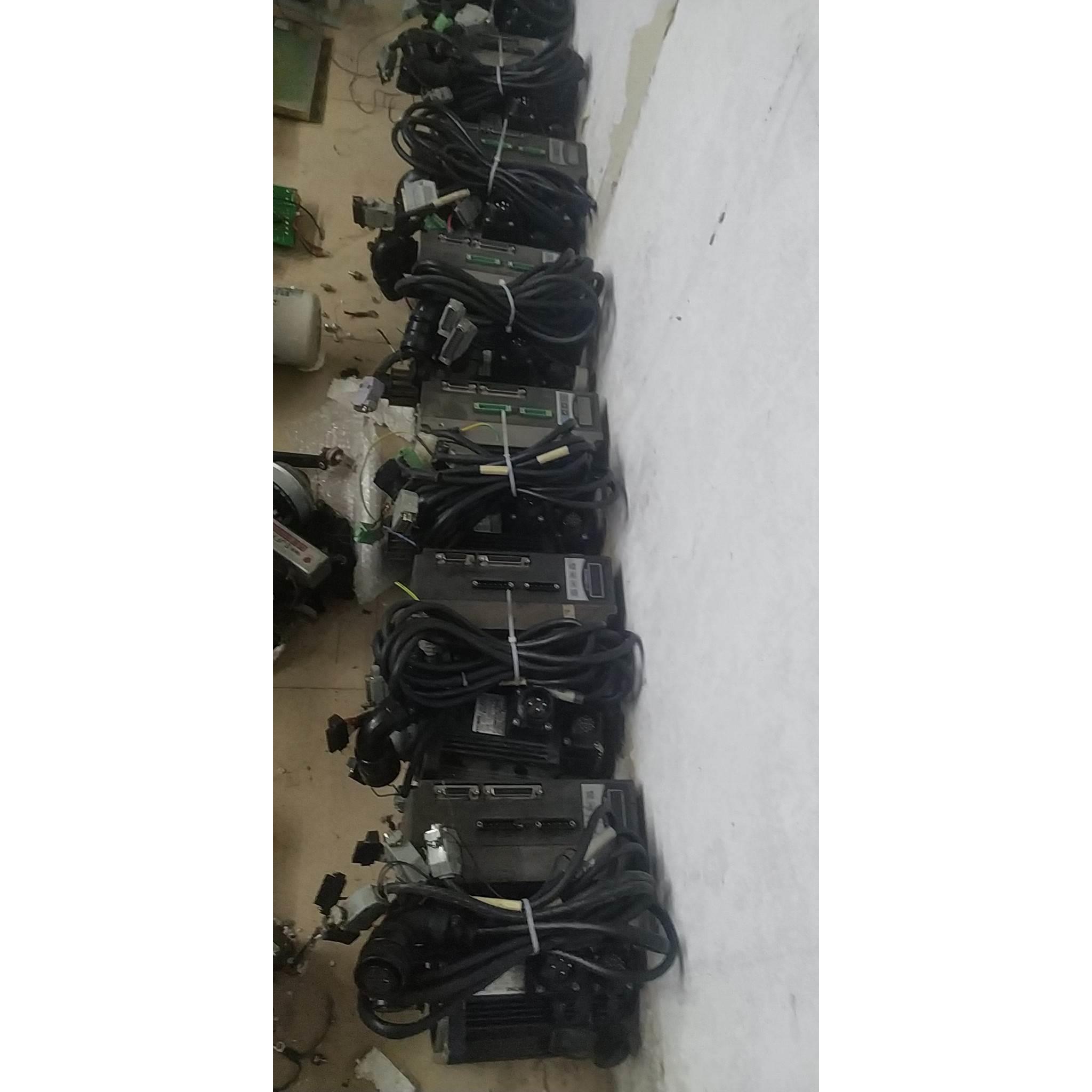 释迦自动化3205伺服驱动器4.3A配电机600瓦780瓦950瓦28