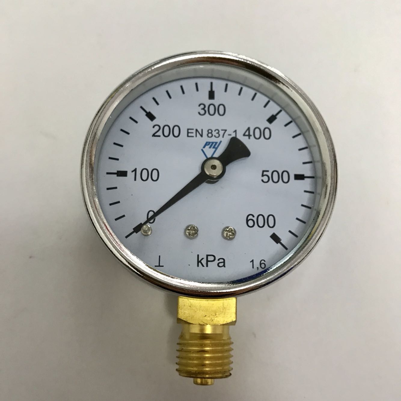 气压表 水压表  600kpa=0.6mpa=6bar=87psi 直径60 螺纹m14X1.5