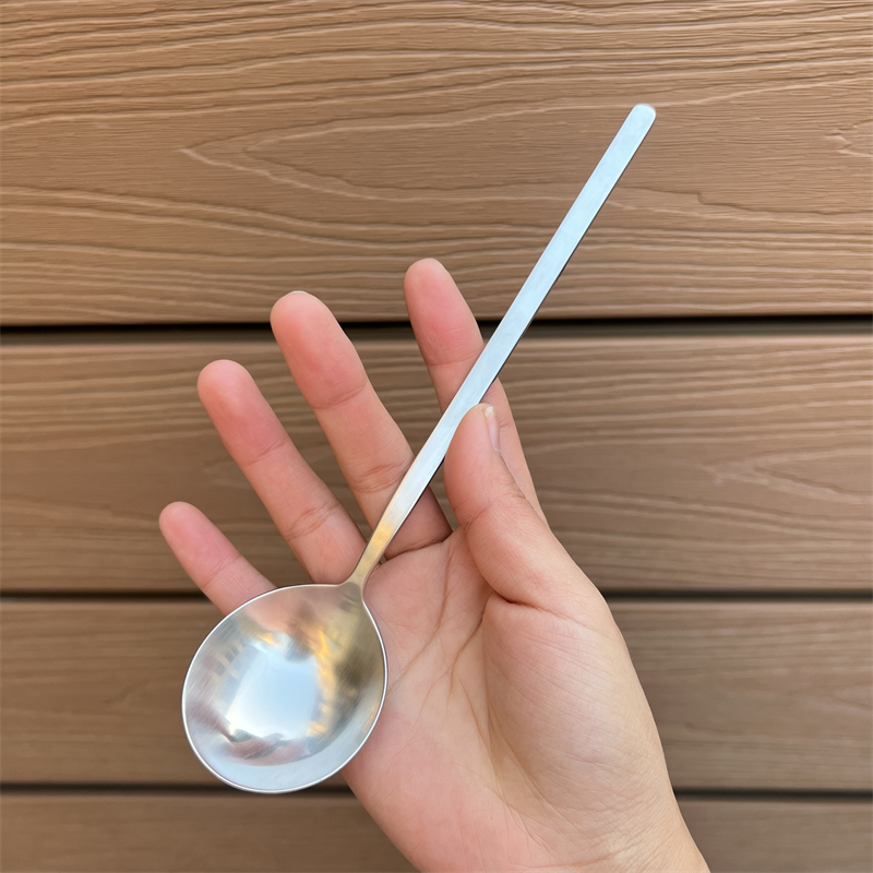 细方柄304不锈钢【贵族体验】圆头更餐更吃饭勺子调羹拌饭勺