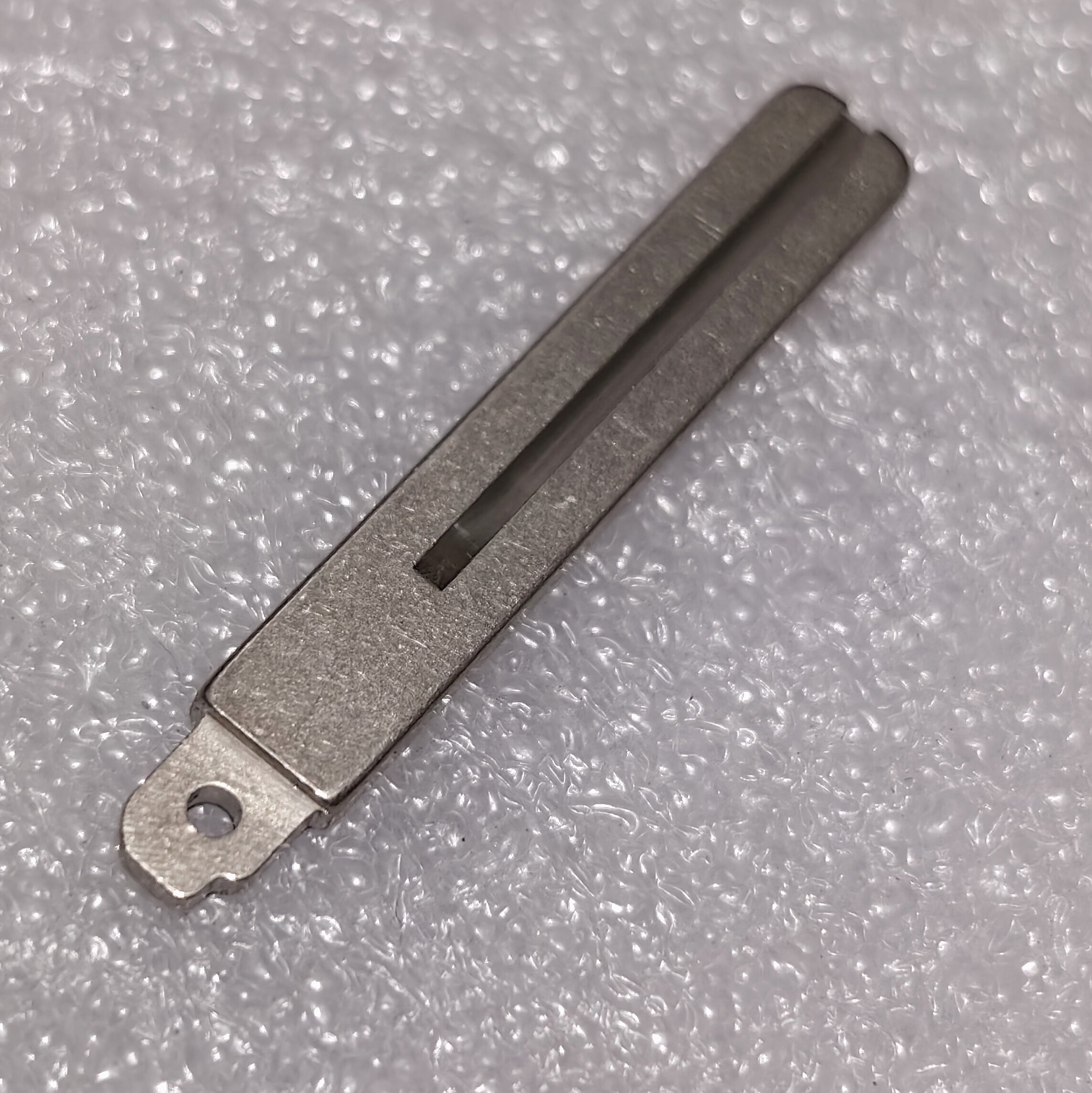 上汽大通v80内齿钥匙胚钥匙头锁头胚子汽车钥匙