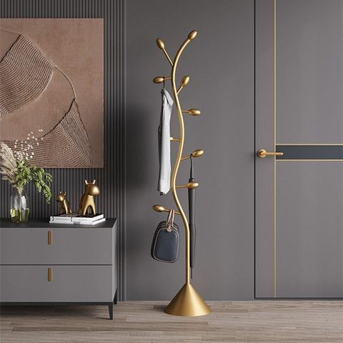 衣架落地立式卧室空间利