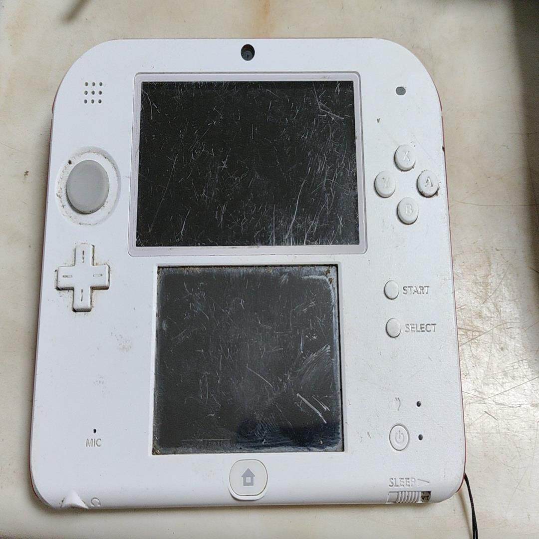 议价2DS游戏机小二掌机主机红白色款开机屏幕，按
