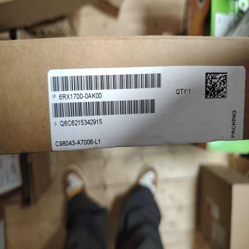 询价6RX1700-0AK00全新原装6RA70直流CUD2板C98043-A7006-L1端子