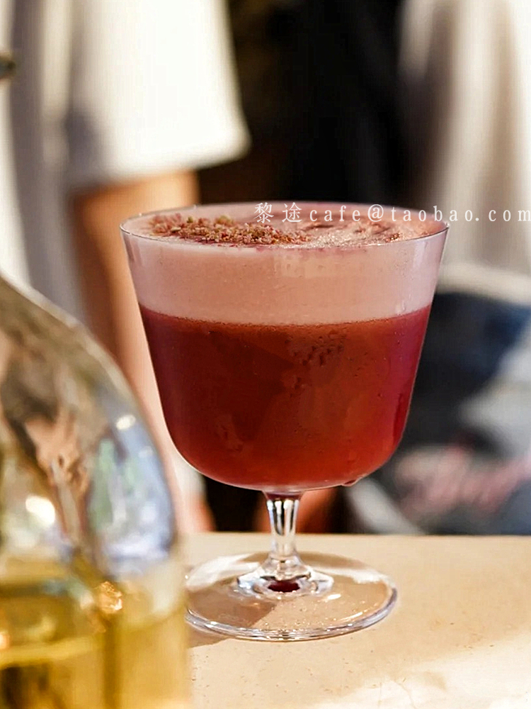 高脚阔口玻璃杯冰美式拿