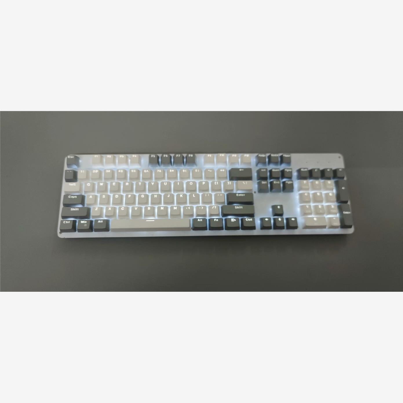 包邮！前行者TK950 三模 机械键盘 104键 无线 有线-议价商品