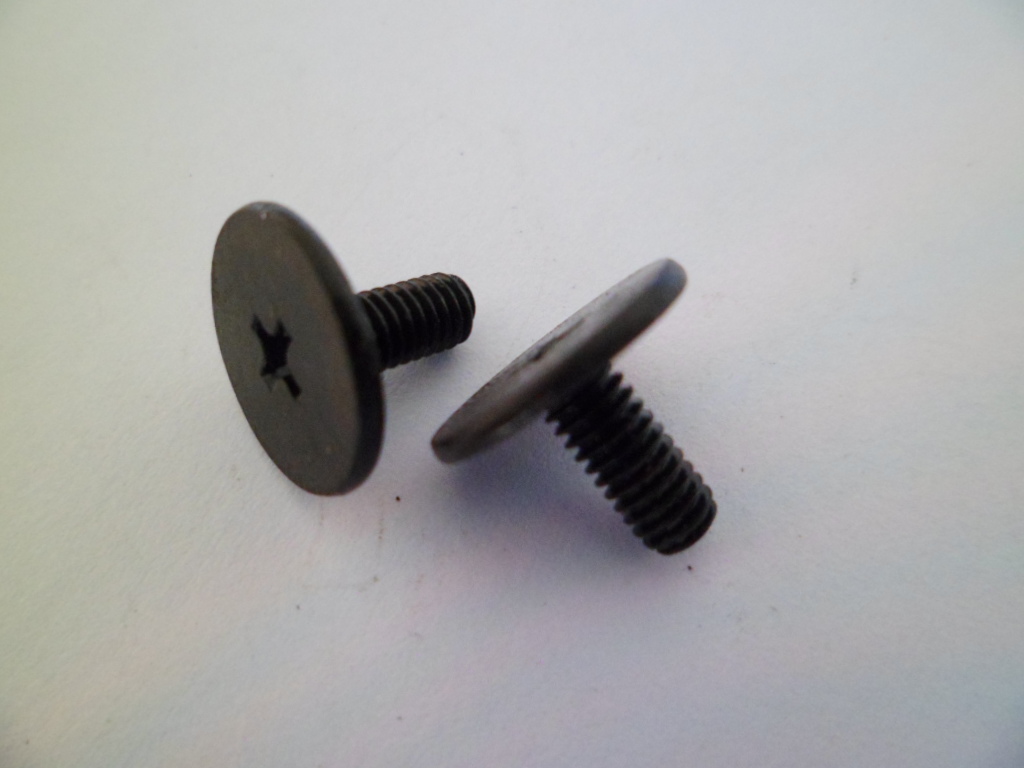 棋子头机螺钉镀黑母丝十