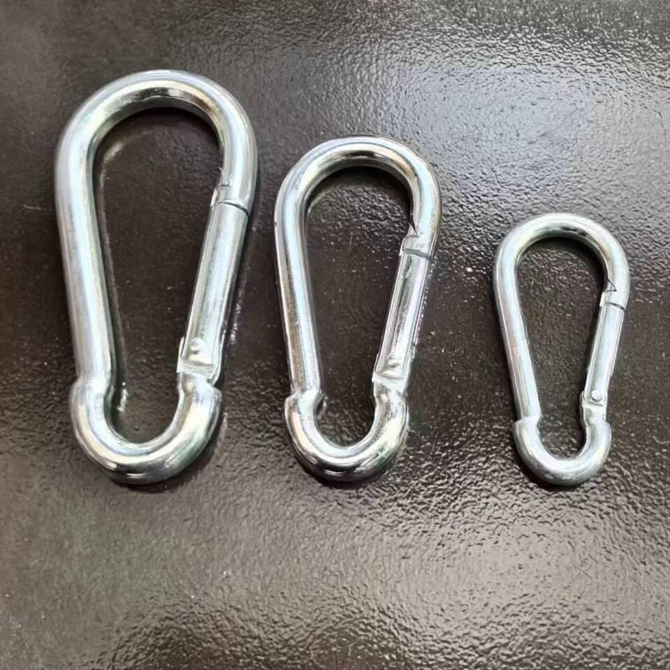 户外安全登山扣带狗链锁