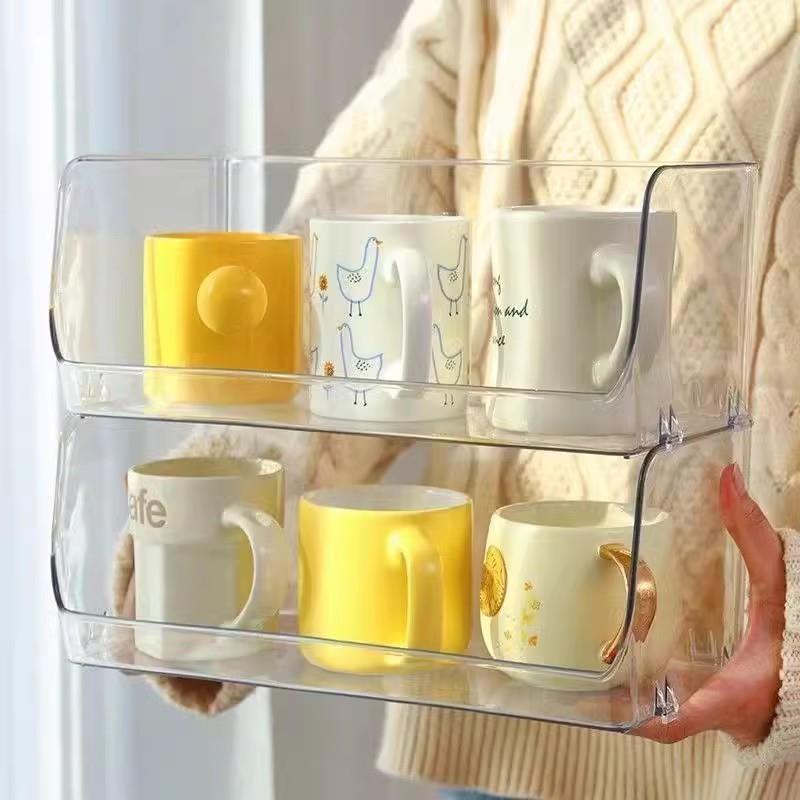 型收纳盒透明桌面整理风