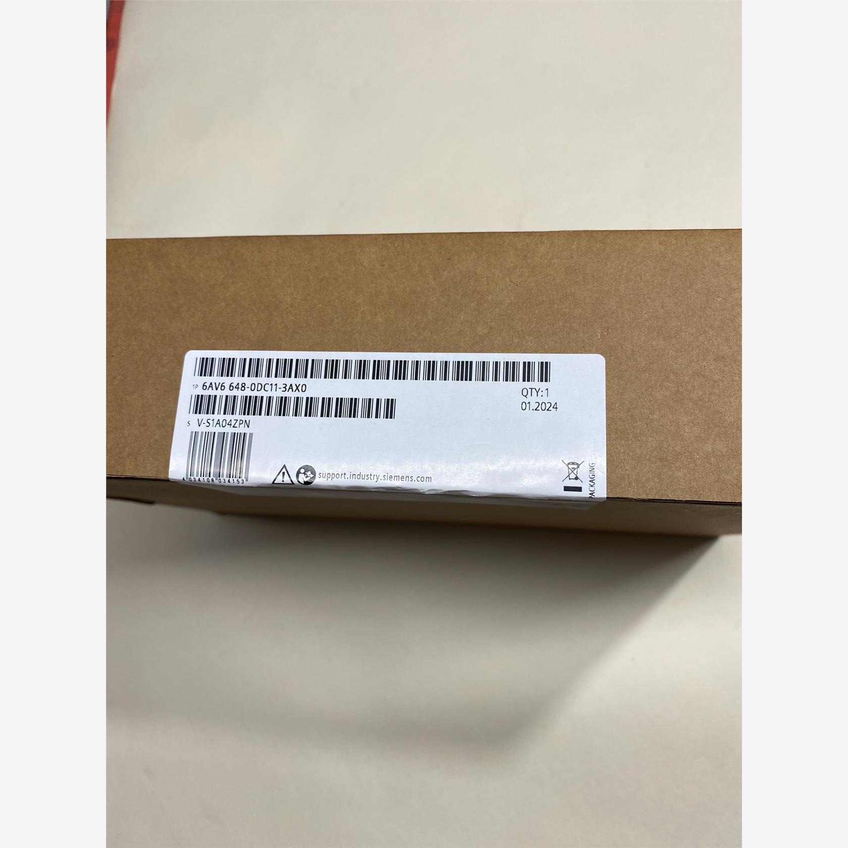 西门子触摸屏，型号6AV6648-0DC11-3AX0，实物-议价商品