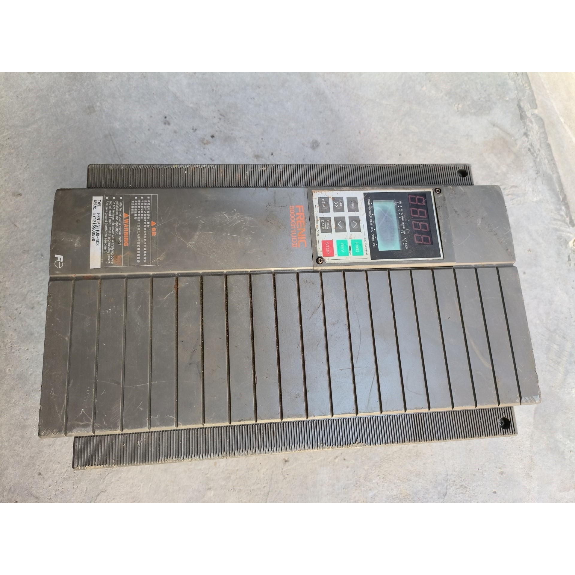 询价富士电梯变频器FRN15G11UD-4C3上电报OH2,主回议价