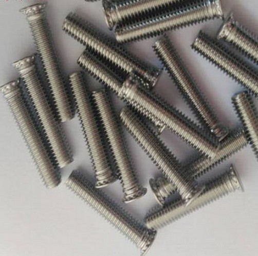 不锈钢压铆螺钉件板丝长