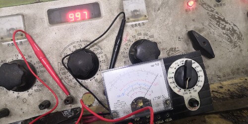 型指针式万用表上海金登