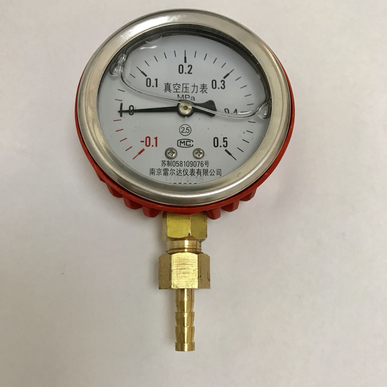 耐震压力真空表带橡胶保